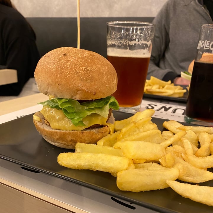 photo of Buns Homemade Burger Alghero Lo Smilzo shared by @manuflo on  24 Apr 2023 - review