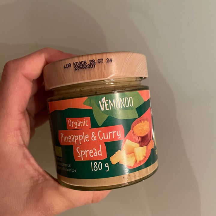 photo of Vemondo Organic Pineapple & Curry Spread shared by @mariannazemi on  10 Feb 2023 - review