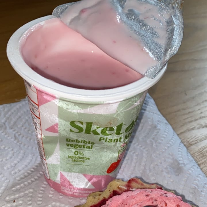 photo of Sketos Yogurt Dulce De Fresa shared by @elisha66 on  24 Feb 2023 - review