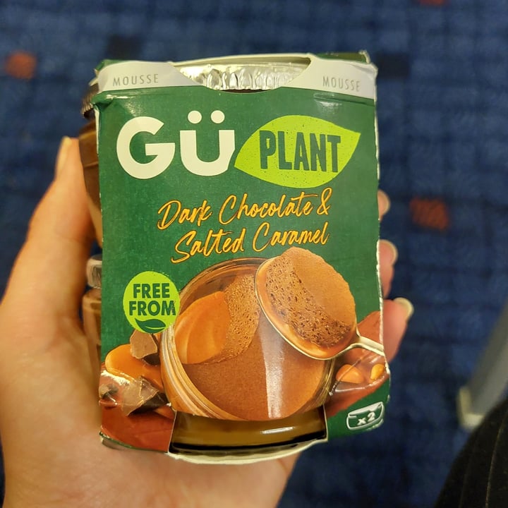 photo of Gü plant dark chocolate & salted caramel shared by @frendssnotfood on  30 Dec 2022 - review