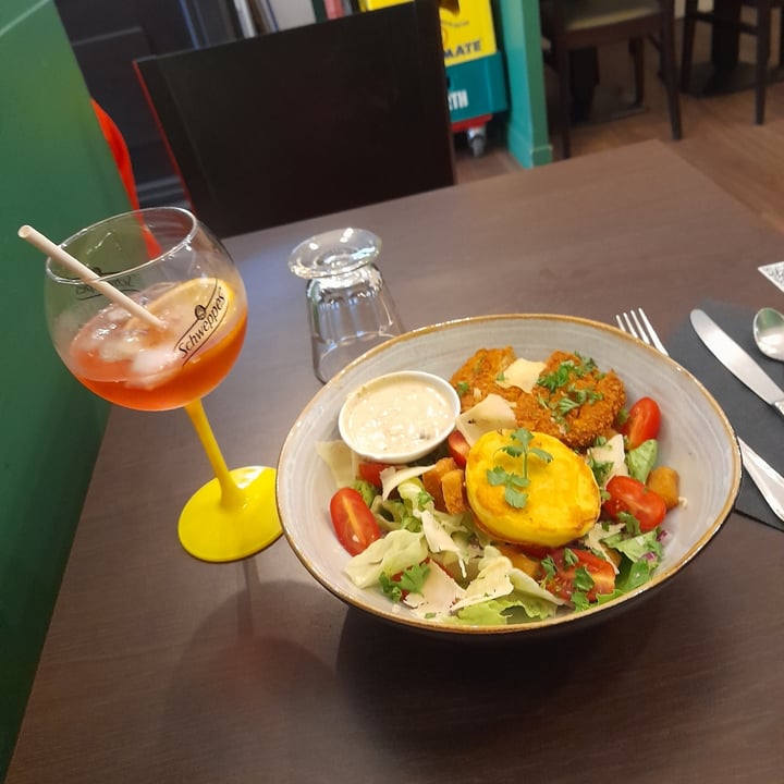 photo of Annie's Kitchen No Caesar Salad shared by @alice50 on  21 Jul 2023 - review