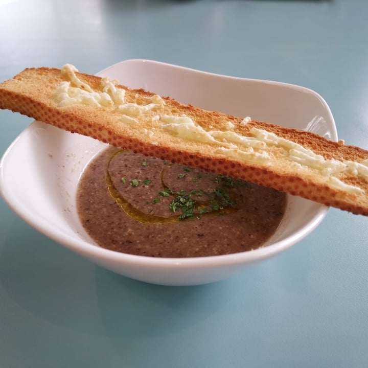 photo of Green Common Singapore Field Mushroom Soup shared by @vindominousrex on  14 Feb 2023 - review