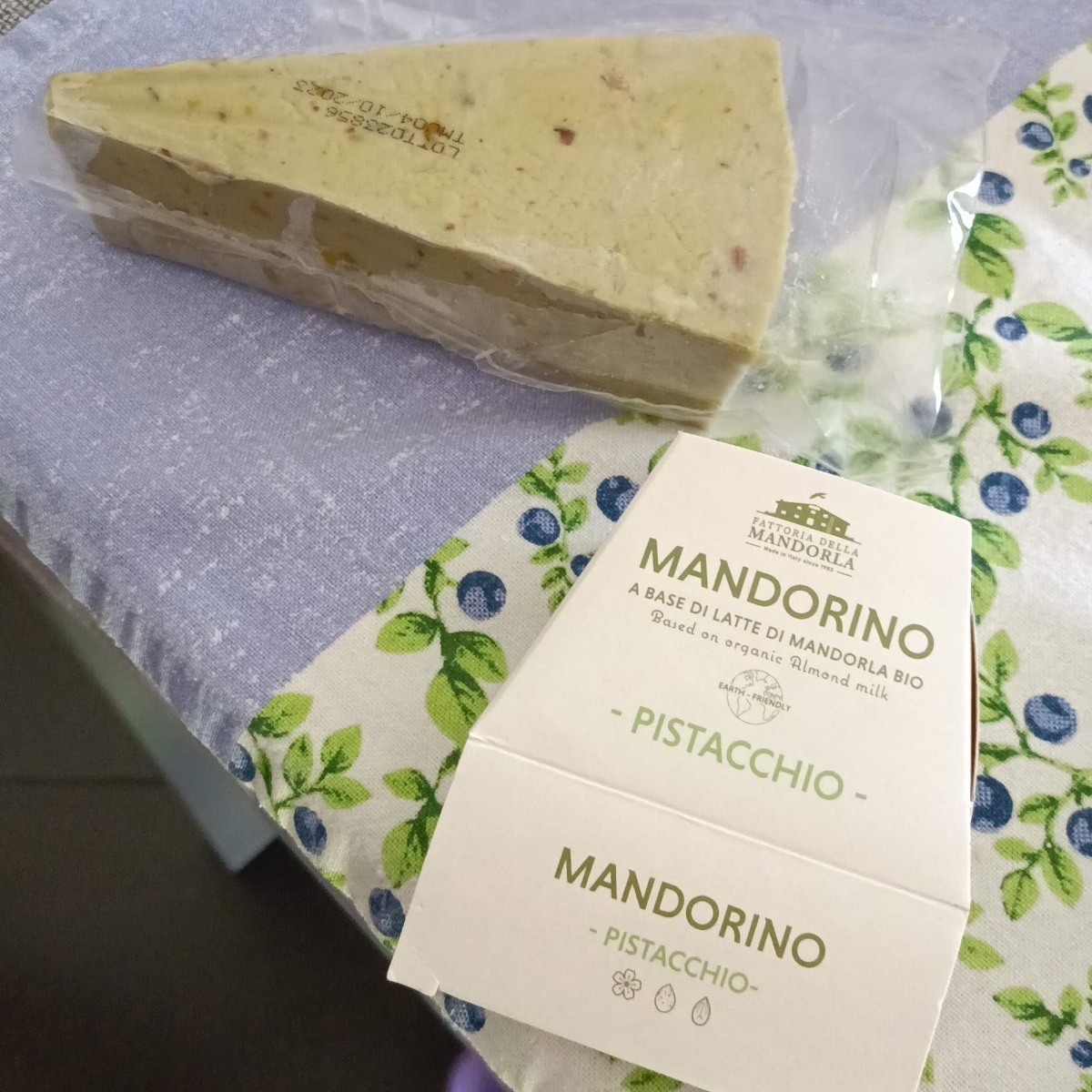 La fattoria della mandorla mandorino al pistacchio Review | abillion