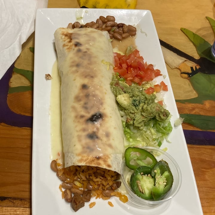 photo of Cocina De Carlos Burrito Mijas shared by @vgnbtw on  15 Feb 2023 - review