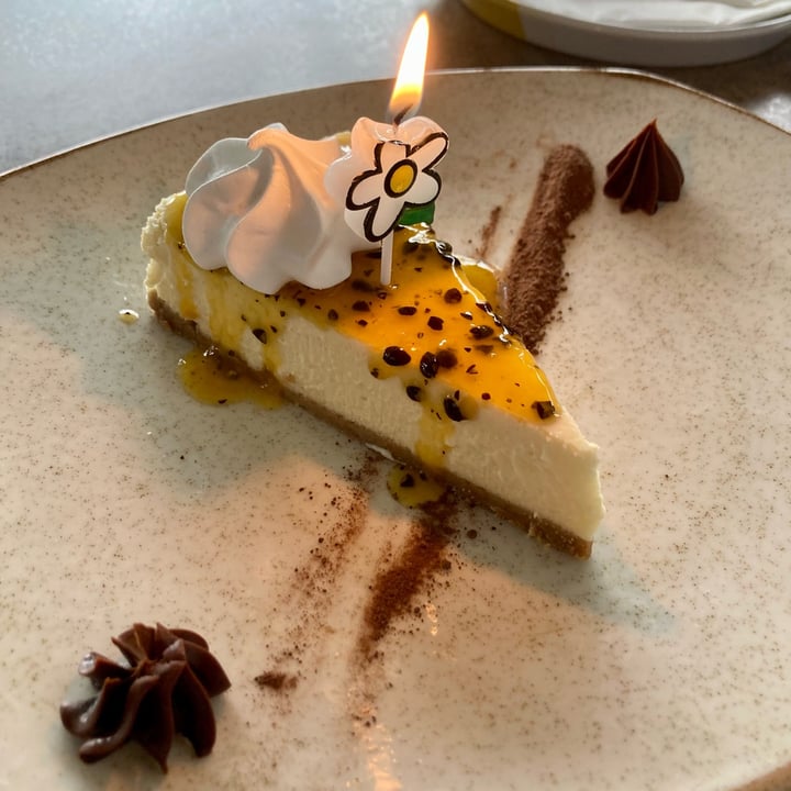 photo of Violeta Restaurant Cheesecake shared by @rociiroo on  24 Jun 2023 - review