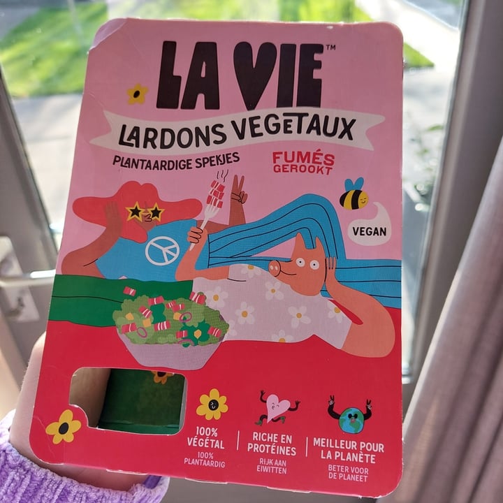 photo of La Vie Foods lardons végétaux fumés shared by @frendssnotfood on  04 May 2023 - review