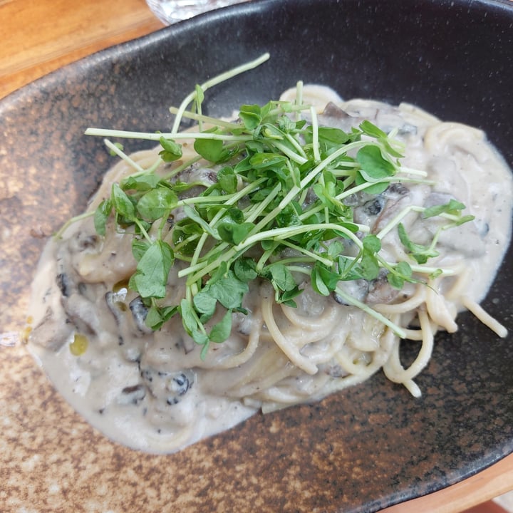 photo of Genius Central Singapore Creamy Mushroom Pasta shared by @iloveveggies on  12 Jun 2023 - review