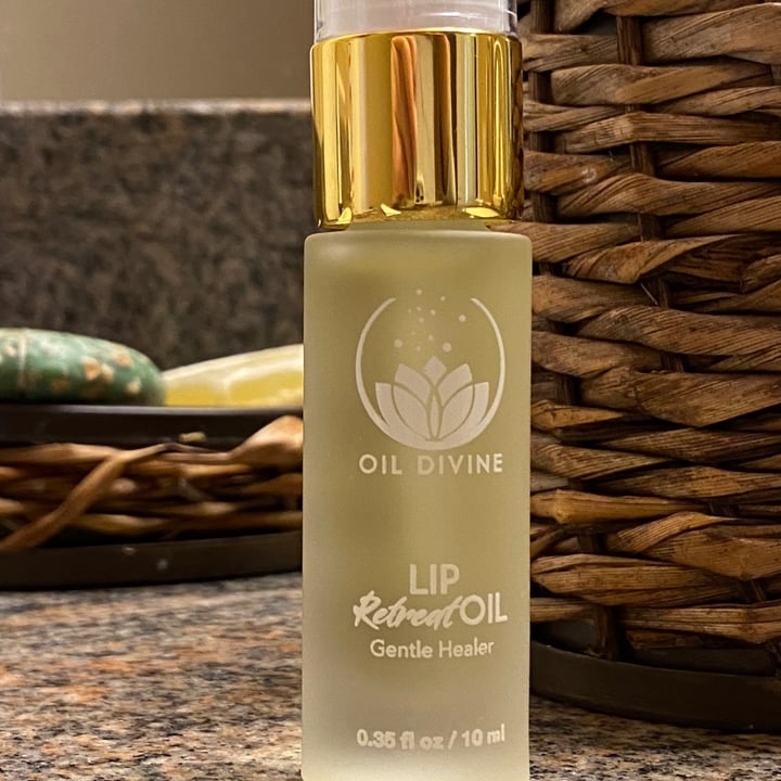 photo of Oil Divine Lip Retreat Oil shared by @linda7 on  11 Mar 2023 - review