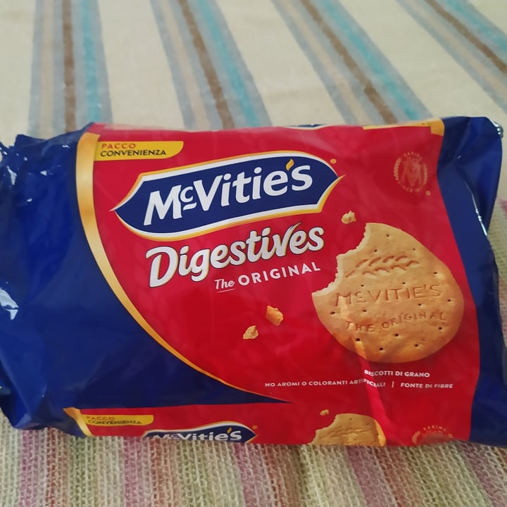 photo of McVitie's Digestive shared by @chiaragoesveg on  05 Mar 2023 - review
