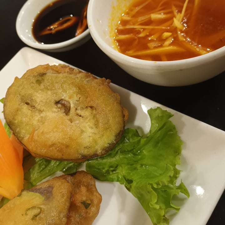 photo of Sen Vegan House fried eggplant with ginger sauce shared by @vegananu on  30 Dec 2022 - review