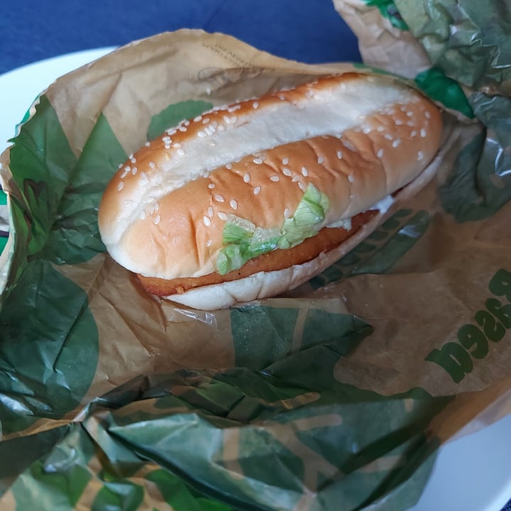 photo of Burger King Table View (Drive-thru) Vegan Royale Burger shared by @lawrencevr on  04 Feb 2023 - review