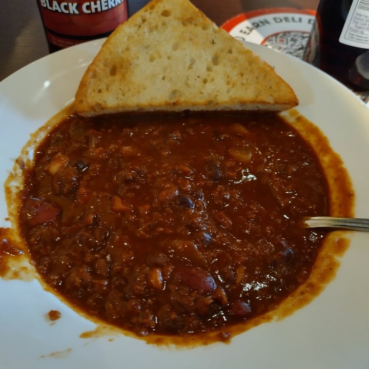 photo of Jason's Deli heart vegetarian chili shared by @gemgirl on  25 Jan 2023 - review