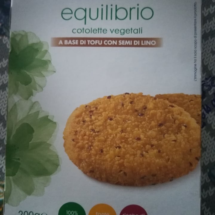 photo of  Esselunga Cotolette vegetali a base di tofu con semi di lino shared by @grilla on  17 Jun 2023 - review
