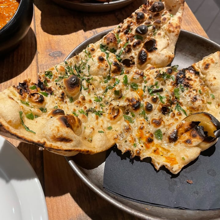 photo of OmNom Chilli Coriander Naan shared by @neets on  04 Feb 2023 - review