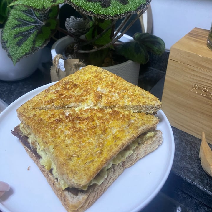 photo of The Vegan Chef Bryanston chikn mayo toastie shared by @jackyvw on  24 Jan 2023 - review