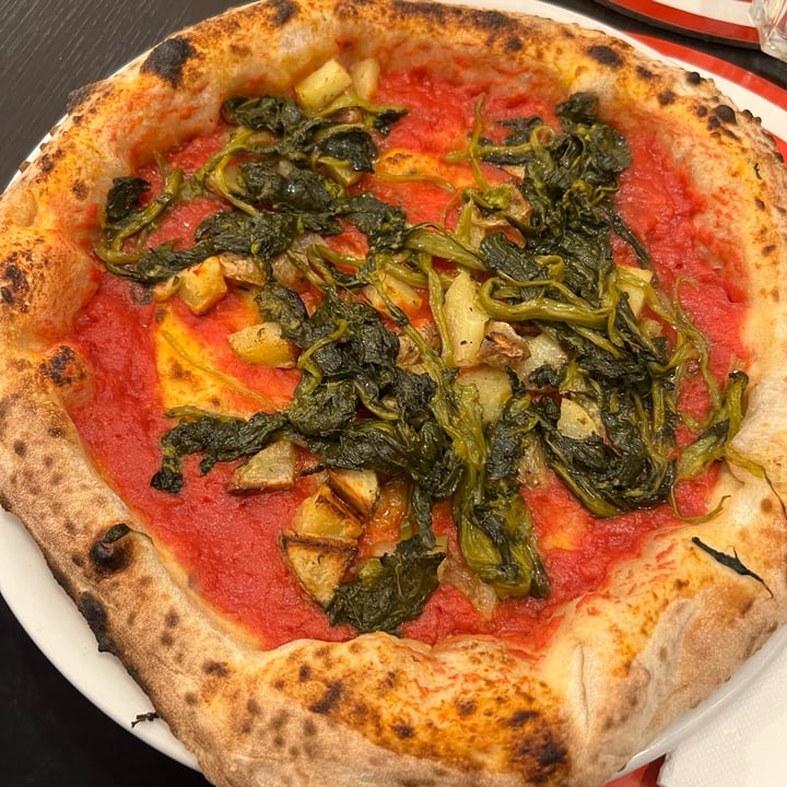 photo of Pizzagnolo pizza patate e friarielli shared by @clau on  06 Mar 2023 - review