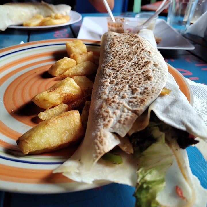 photo of La Republica Del Taco Burrito Vegano shared by @ericaterreros on  19 Jan 2023 - review