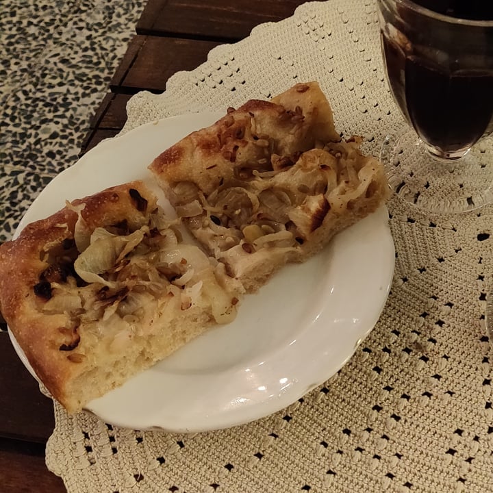 photo of AltoForno - Impasti Agresti Focaccia Con Cipolle shared by @federicazanasi on  28 Mar 2023 - review