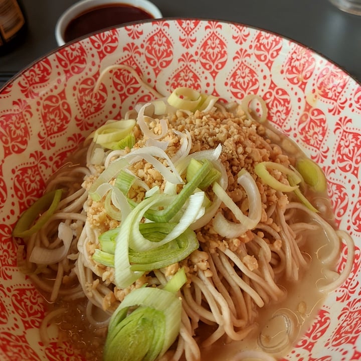 photo of TUTTOFABRODO Vegan Dan Dan Noodles shared by @appleblossom on  21 Dec 2022 - review