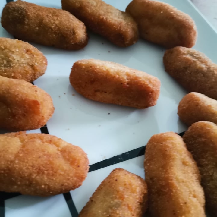 photo of La Cuchara Veggie Croquetas de shitake shared by @jipiludo on  25 Dec 2022 - review