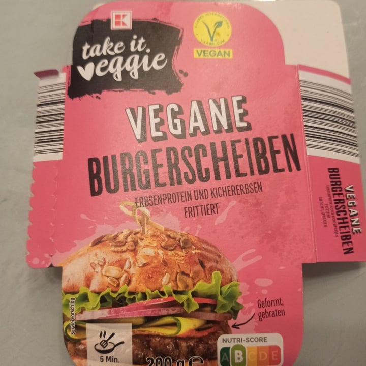 photo of Kaufland Take it Veggie Vegane Burgerscheiben shared by @hi-i-am-yana on  29 Jul 2023 - review