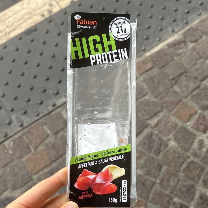 photo of Fabian Hight Protein Affettato E Salsa Vegetale shared by @angpic on  06 Jul 2023 - review
