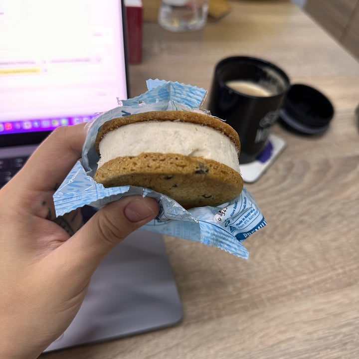 photo of The Pat and Stick Homemade Co. Vegan Vanilla Chocolate Chip Ice Cream Sandwich  shared by @dafnelately on  16 Jun 2023 - review