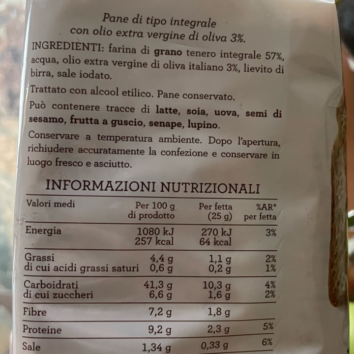 photo of Esselunga Pane Morbido Integrale shared by @vveggie on  05 Apr 2023 - review