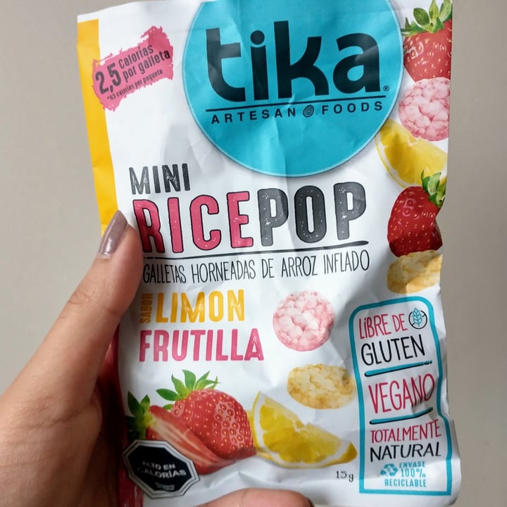 photo of Tika Mini Ricepop Limón Frutilla shared by @rociiroo on  01 May 2023 - review