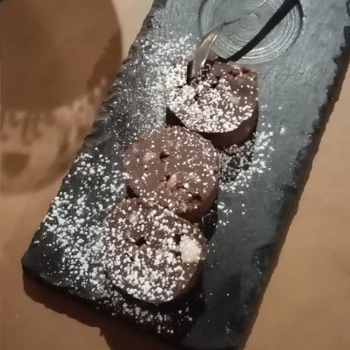 photo of Moonshine Cafè salame di cioccolato shared by @valeveg75 on  11 Mar 2023 - review
