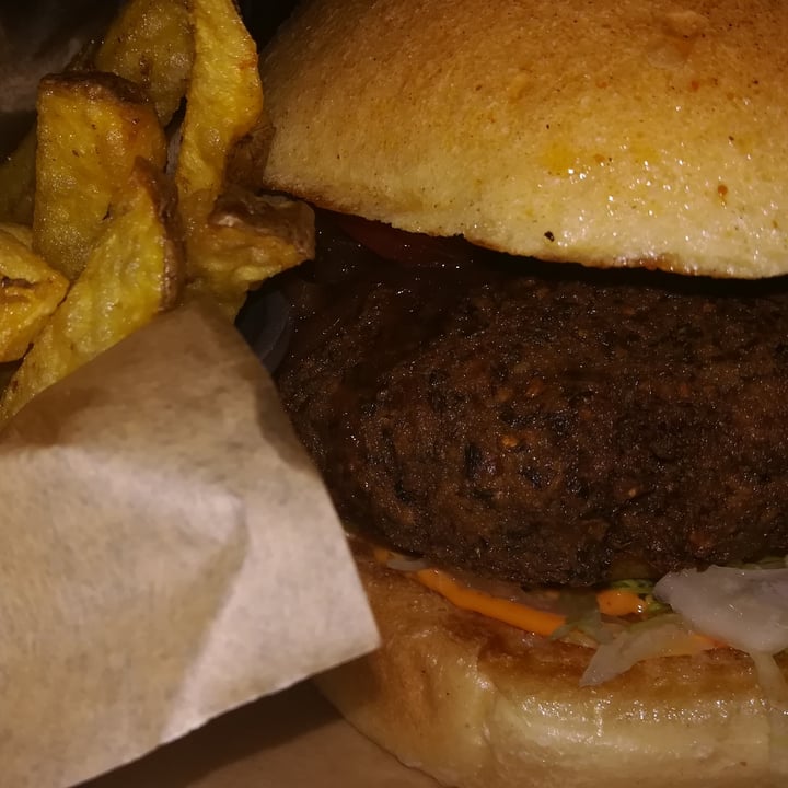 photo of Hamburger Paisàni Falafel Burger shared by @roberta48 on  31 Jul 2023 - review