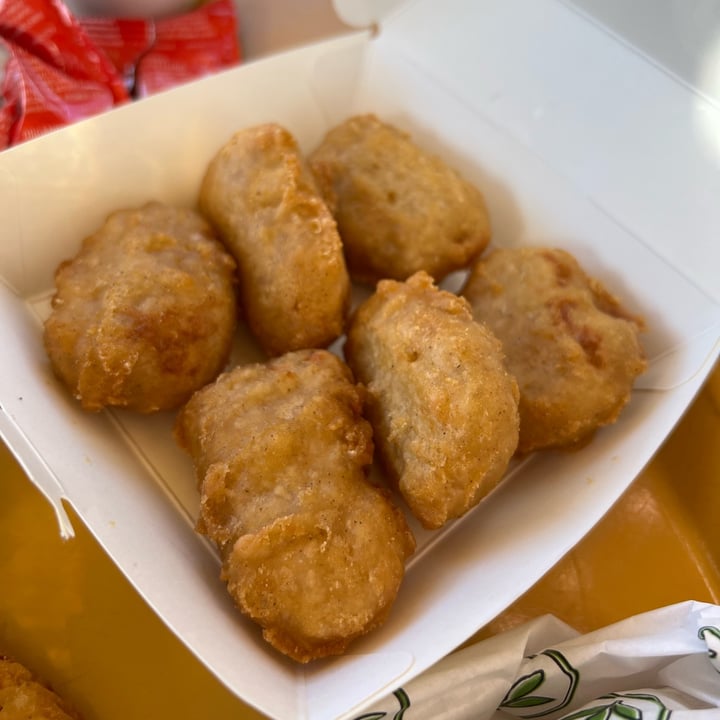 photo of Plant Power Fast Food Chick’n Nuggets shared by @liberationbby on  29 Mar 2023 - review