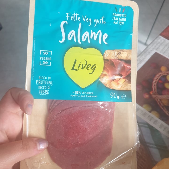 photo of Liveg Fette veg gusto salame shared by @lidiaveg on  27 Jun 2023 - review