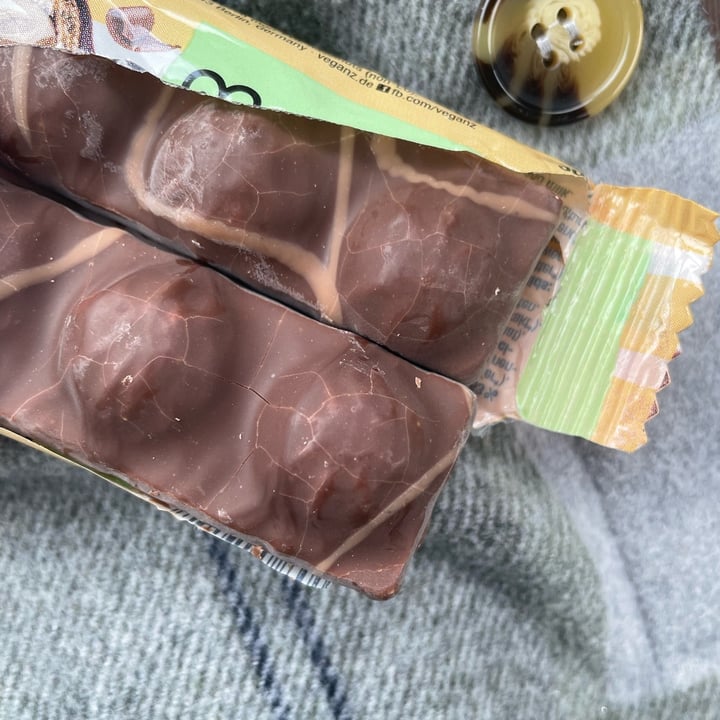 photo of Veganz Wafer Choc Bar Hazel shared by @plantsrock on  04 Mar 2023 - review