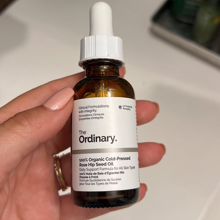 photo of The Ordinary 100% organic cold-pressed rose hip seed oil shared by @marykathryncs on  25 Jul 2023 - review