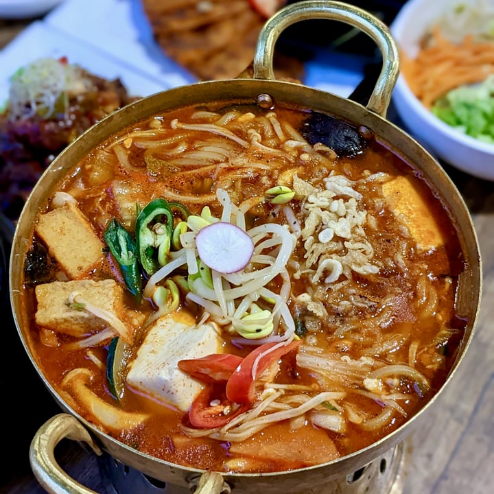 photo of Daehwa Vegetarian 짬뽕 Jjampong (Spicy Noodle Soup) shared by @xinru-t on  07 Dec 2022 - review