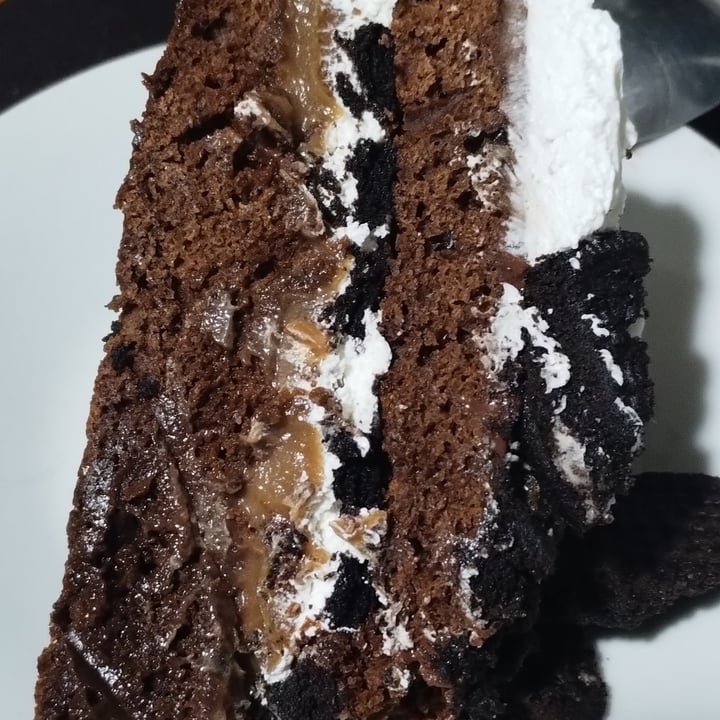 photo of Letis Cakes Vegan Torta de chocolate Oreo shared by @thegiramone on  11 Feb 2023 - review