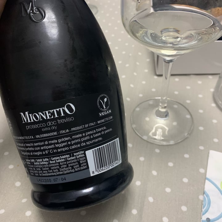 photo of Mionetto prosecco Mionetto prosecco valdobbiadene shared by @jessicafornoni on  17 Apr 2023 - review