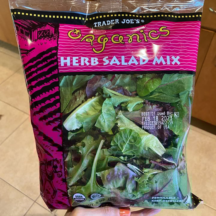 Trader Joe's Herb salad mix Review abillion