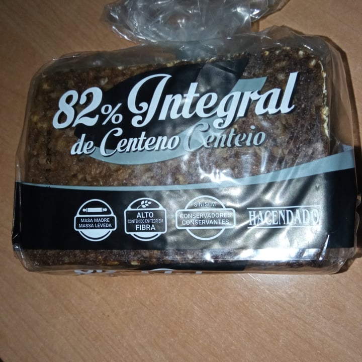 photo of Hacendado Pan integral 82% de centeno shared by @rolandobolson on  26 Jan 2023 - review