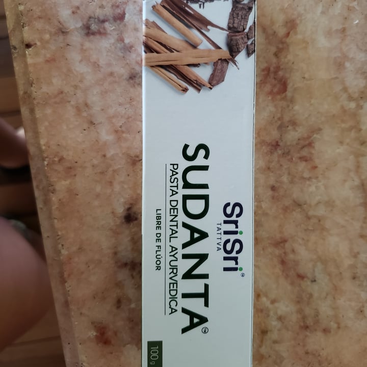 photo of Sri Sri Ayurveda creme dental shared by @96josefinaherlein on  04 Jan 2023 - review