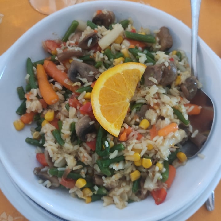 photo of Taberna do Migaitas salteado de legumes con arroz shared by @galizaenpe on  04 Apr 2023 - review