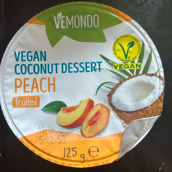 photo of Vemondo dessert coconut peach shared by @federego77 on  31 May 2023 - review