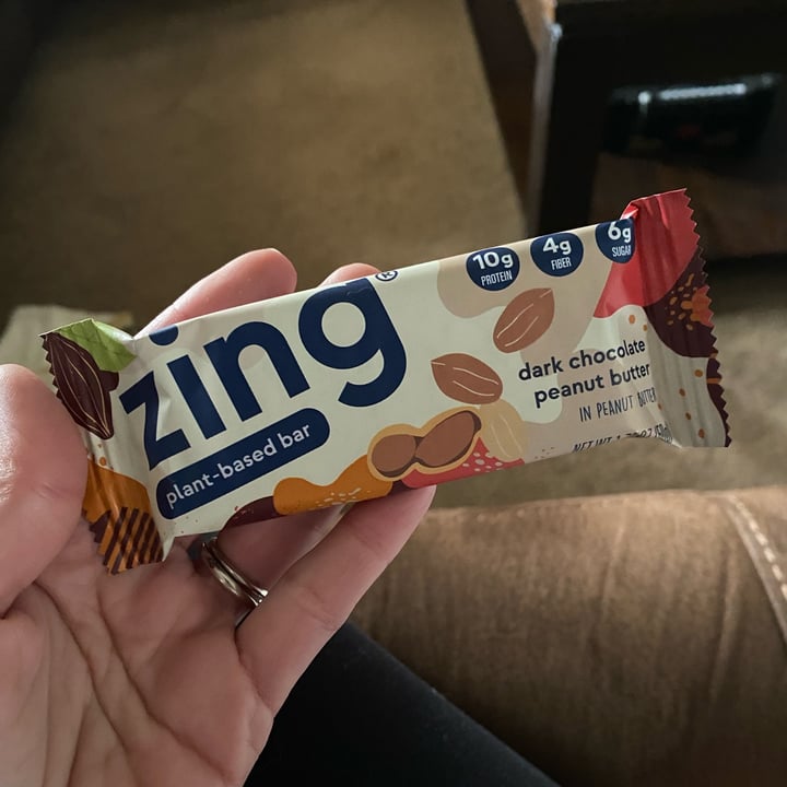 photo of Zing Dark Chocolate Peanut Butter shared by @catniponly on  02 May 2023 - review