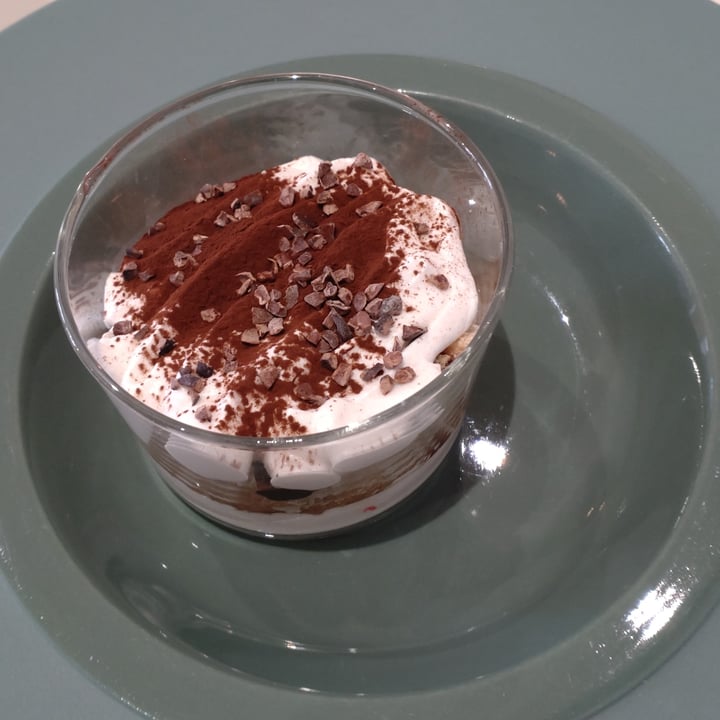 photo of Linfa Milano - Eat Different tiramisù di panettone shared by @mauuu on  12 Mar 2023 - review