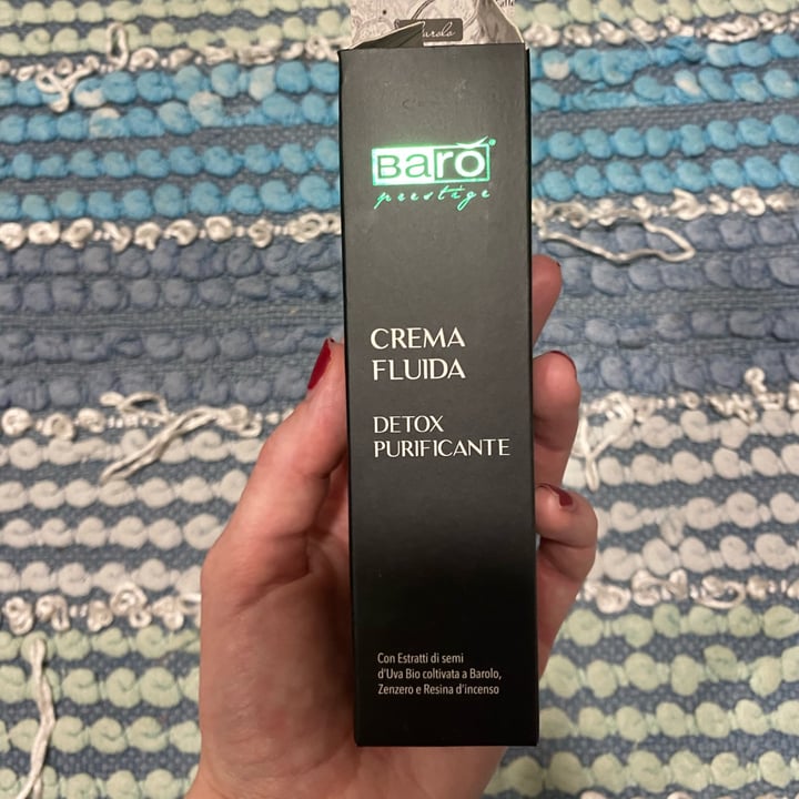 photo of Baró cosmetics Crema Fluida Detox Purificante shared by @minaharker on  20 Apr 2023 - review