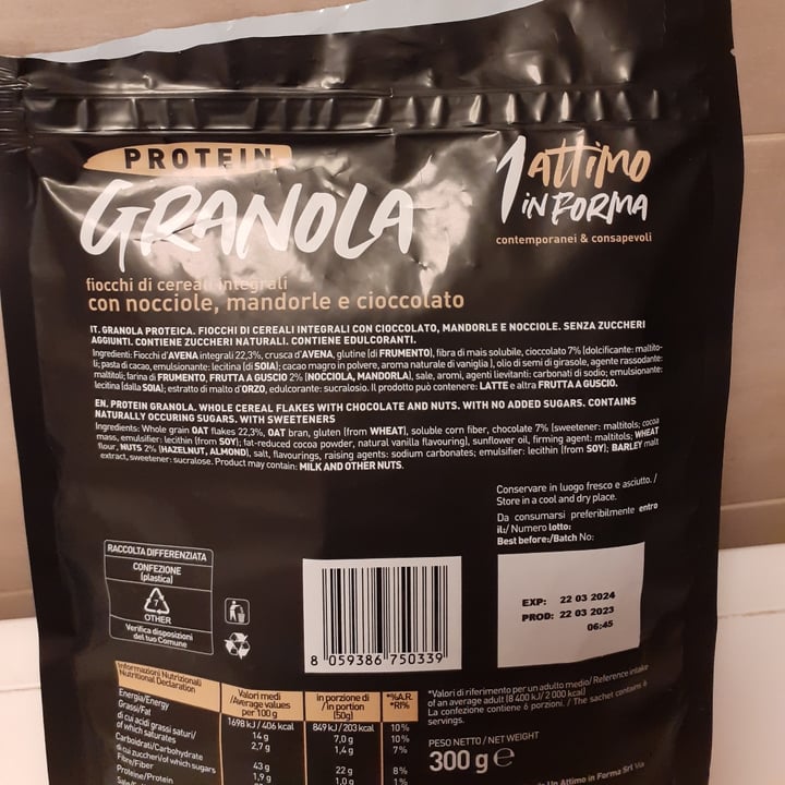 photo of 1 attimo in forma protein granola shared by @fra102030 on  13 May 2023 - review