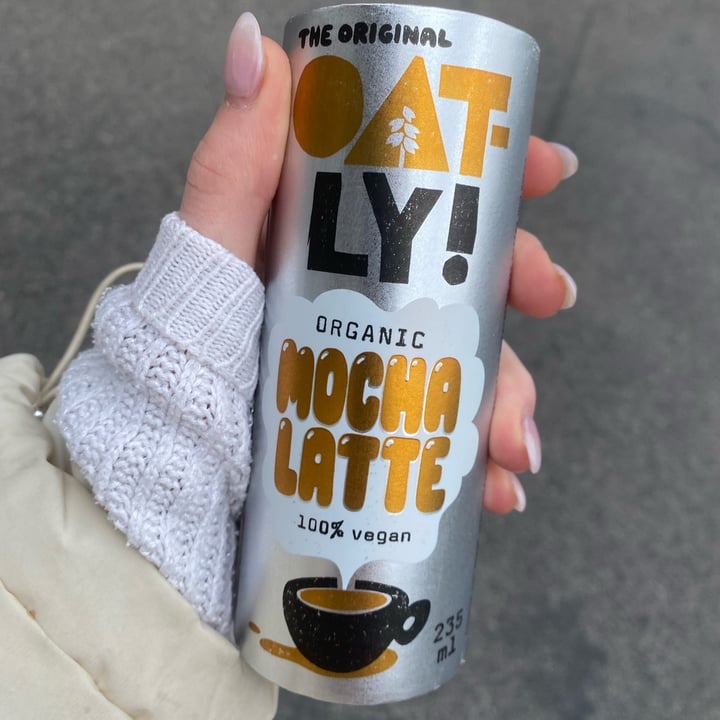 photo of Oatly Mocha Latte shared by @trixi on  04 Apr 2023 - review
