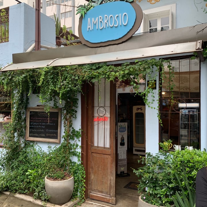 photo of Ambrósio Café & Cozinha Afetiva Pesto de Manjericão shared by @vimauro on  02 Mar 2023 - review