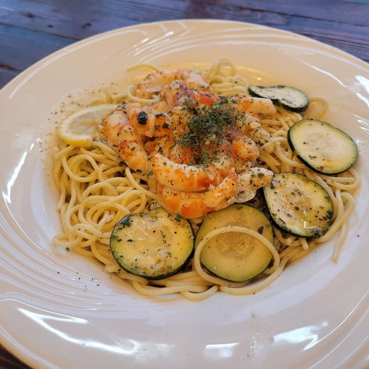 photo of Julie Goes Green Shrimp Scampi Pasta shared by @ivyridgevegan on  04 Jul 2023 - review